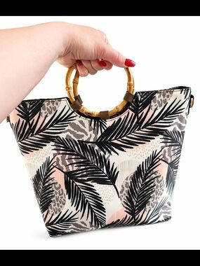 Stylish Palm-Print Tote with Bamboo Handles - Pink & Black